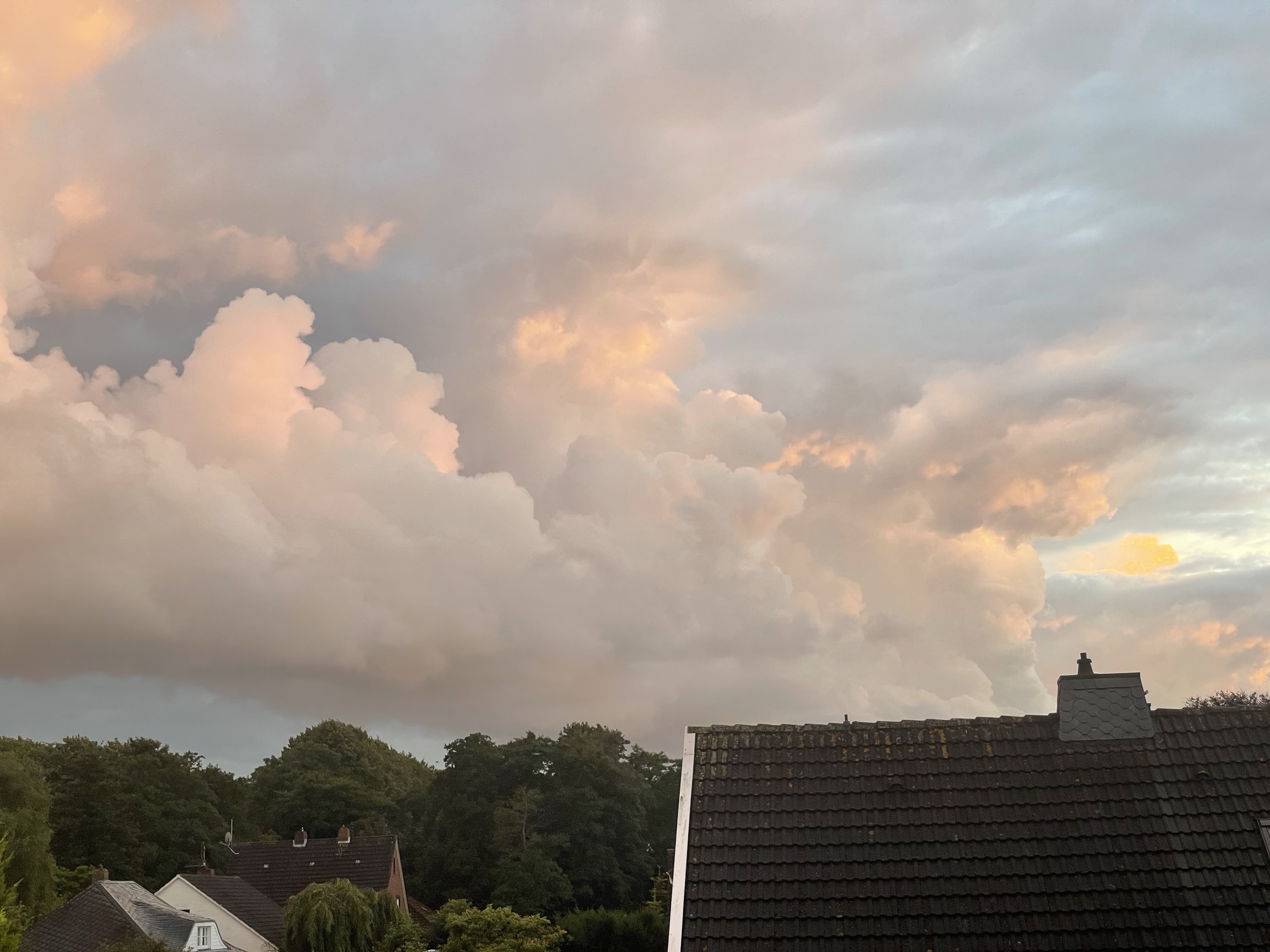 22-07-25 A